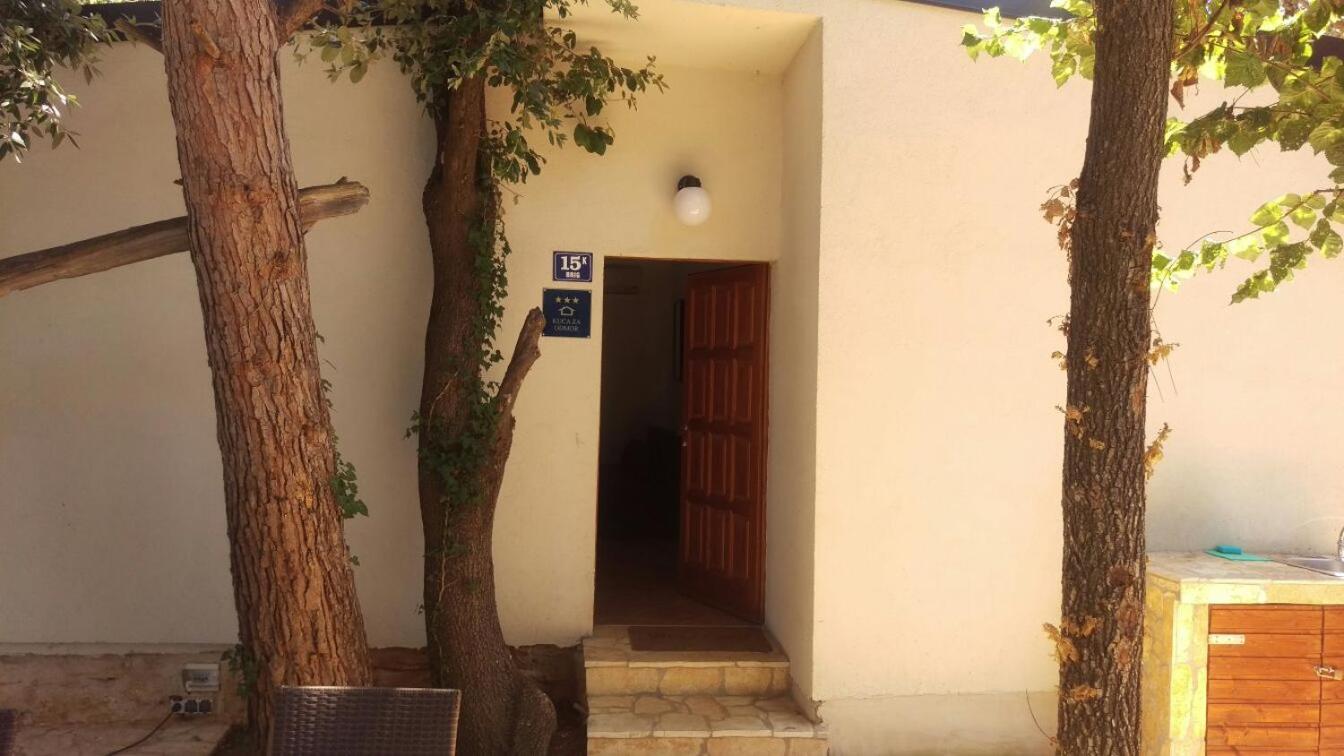 Ribarska Kuca Romana Premantura Exterior foto